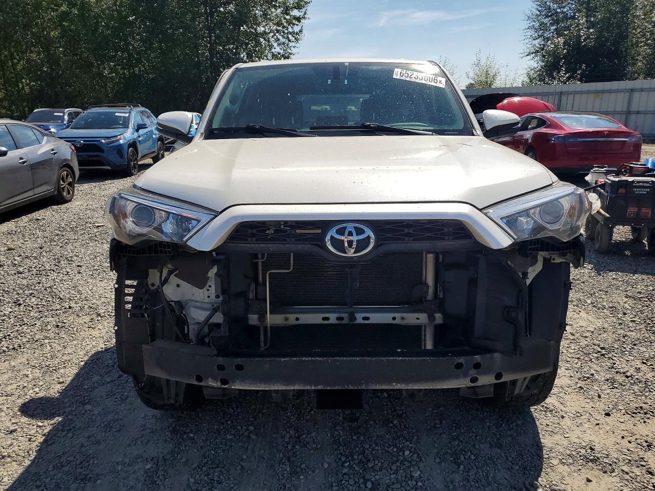 2016 TOYOTA 4RUNNER LIMITED — Фото 5 из 14