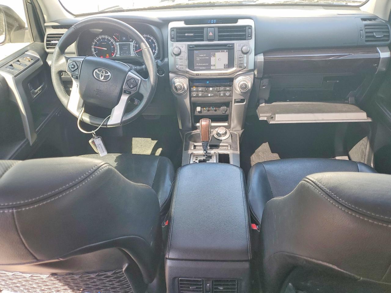 2016 TOYOTA 4RUNNER LIMITED — Фото 8 из 14