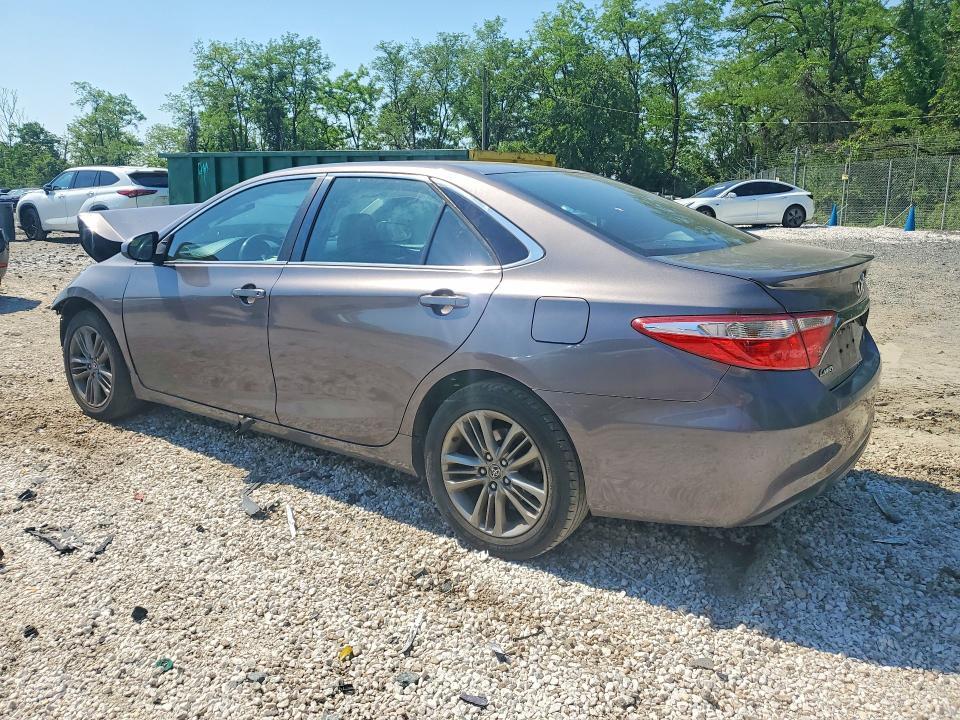 2016 TOYOTA CAMRY SE — Фото 2 из 12