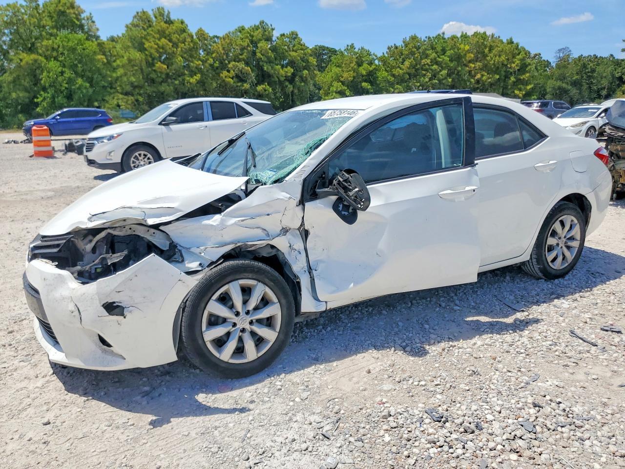 2016 TOYOTA COROLLA LE