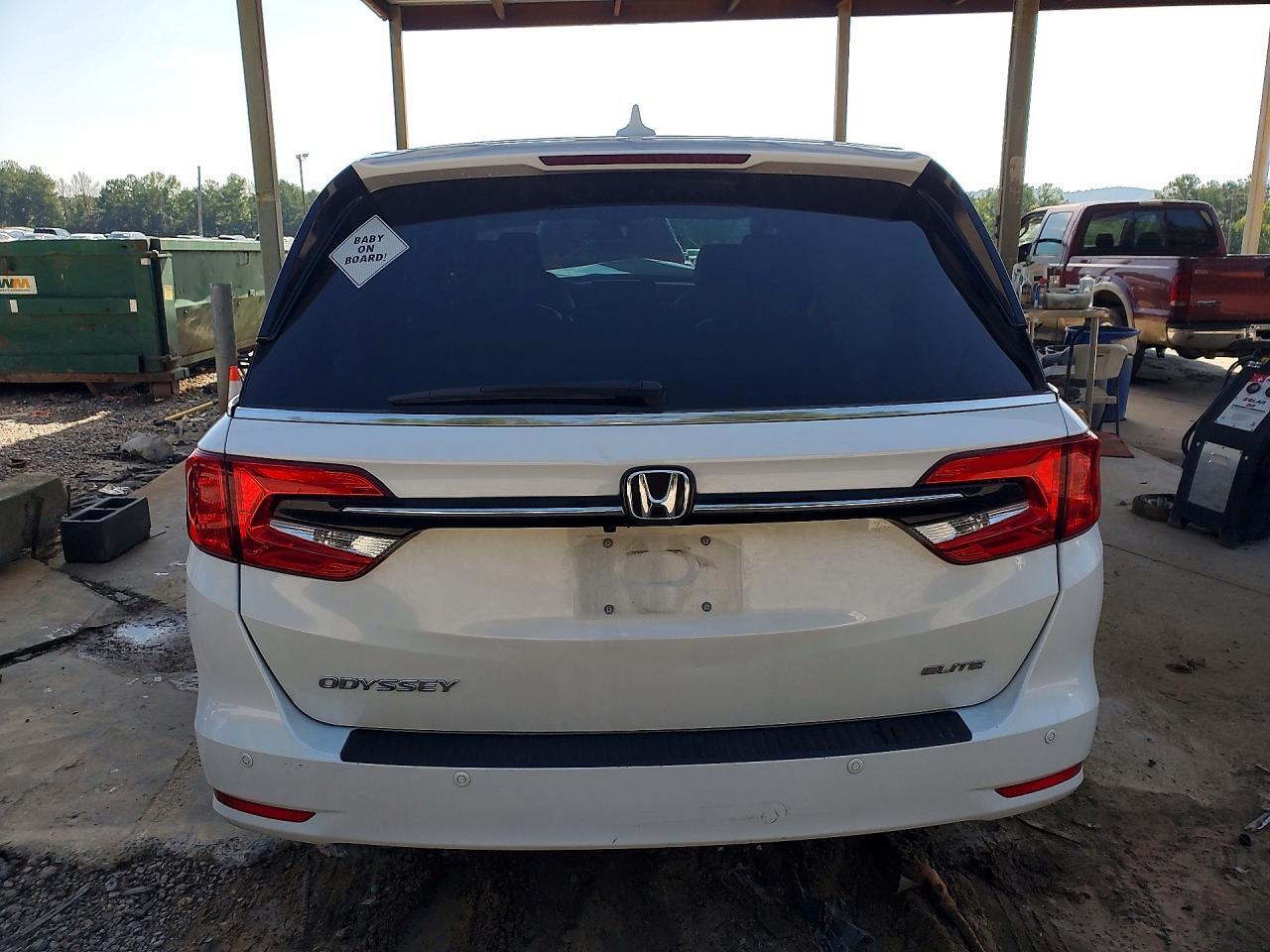 5FNRL6H97NB017584 2022 HONDA ODYSSEY photo no. 6