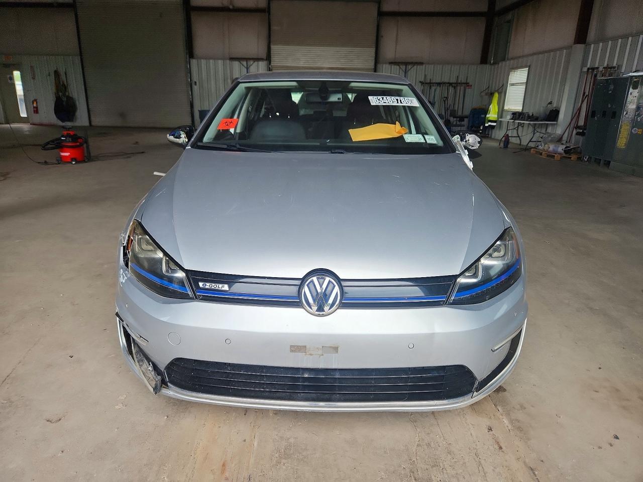 2016 VOLKSWAGEN E-GOLF SEL PREMIUM — Фото 5 из 12