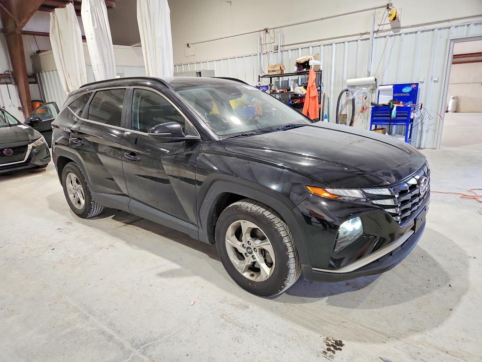 2022 HYUNDAI TUCSON SEL — Фото 4 из 13