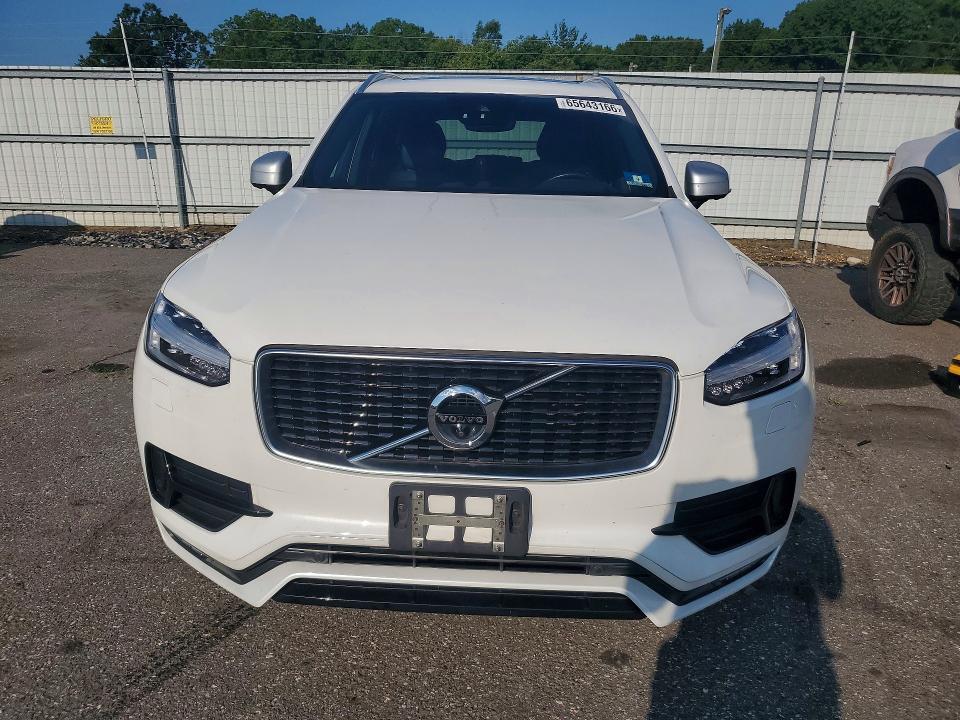 2016 VOLVO XC90 T6 — Фото 5 из 13