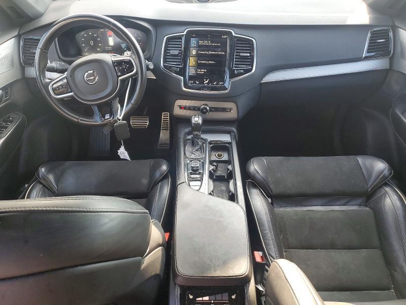 2016 VOLVO XC90 T6 — Фото 8 из 13