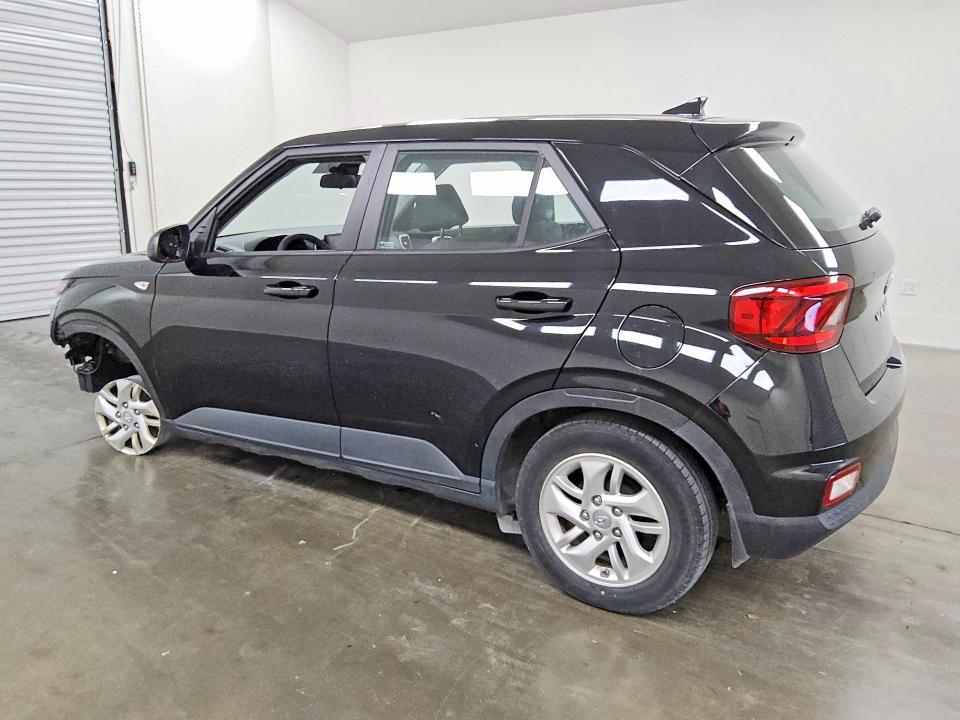 2022 HYUNDAI VENUE SE — Фото 2 из 13