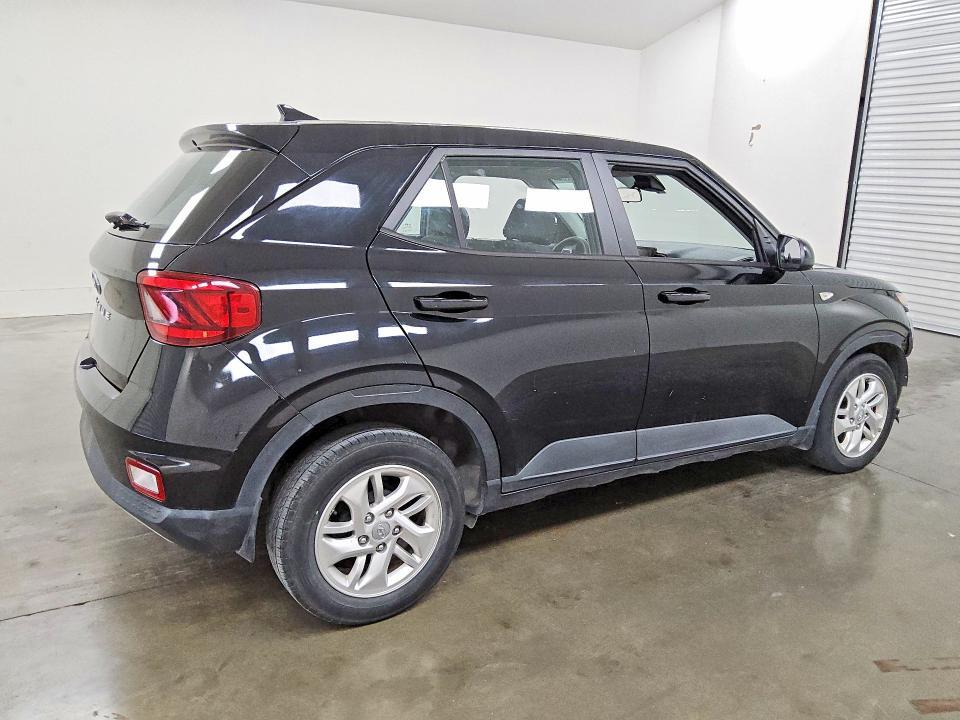 2022 HYUNDAI VENUE SE — Фото 3 из 13