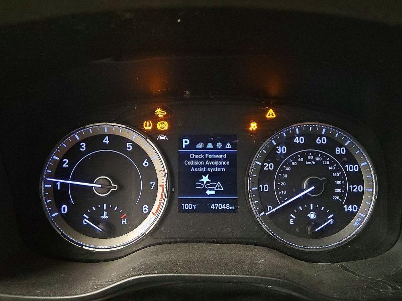 2022 HYUNDAI VENUE SE — Фото 9 из 13