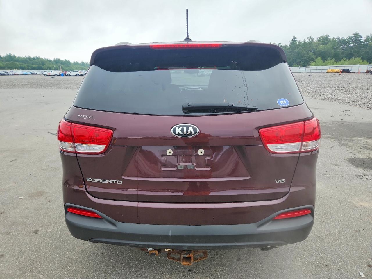 2017 KIA SORENTO LX V6 — Фото 6 из 13
