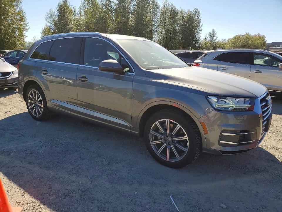2017 AUDI Q7 PREMIUM PLUS — Фото 4 из 13