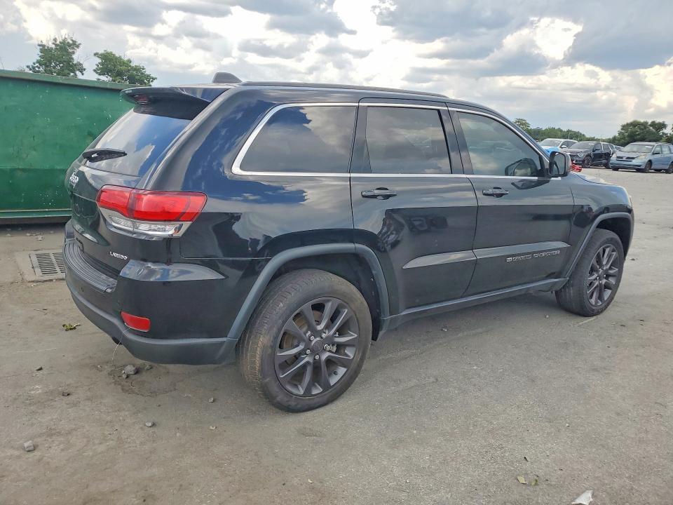 2022 JEEP GRAND CHEROKEE LAREDO E — Фото 3 из 13