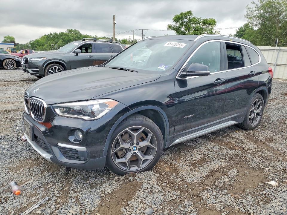 2017 BMW X1 WBXHT3Z34H4A55974
