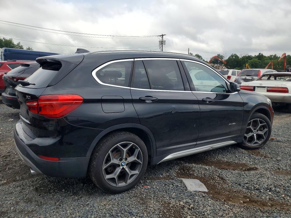 2017 BMW X1 XDRIVE28I — Фото 3 из 13