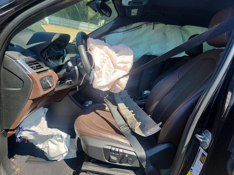 2017 BMW X1 XDRIVE28I — Фото 7 из 12