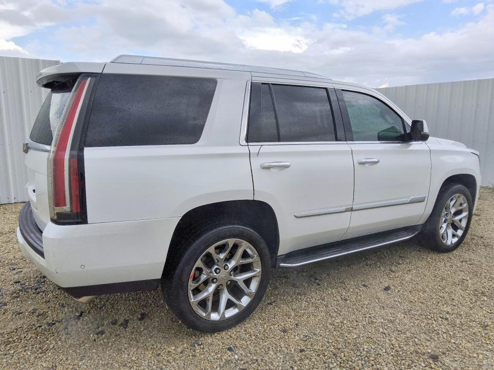2017 CADILLAC ESCALADE LUXURY — Фото 3 из 14