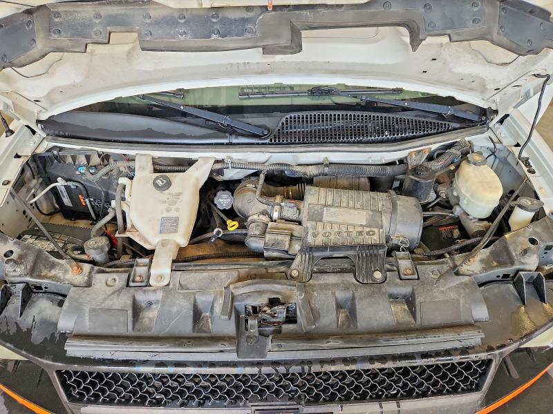 2017 CHEVROLET EXPRESS G3500 — Фото 11 из 12