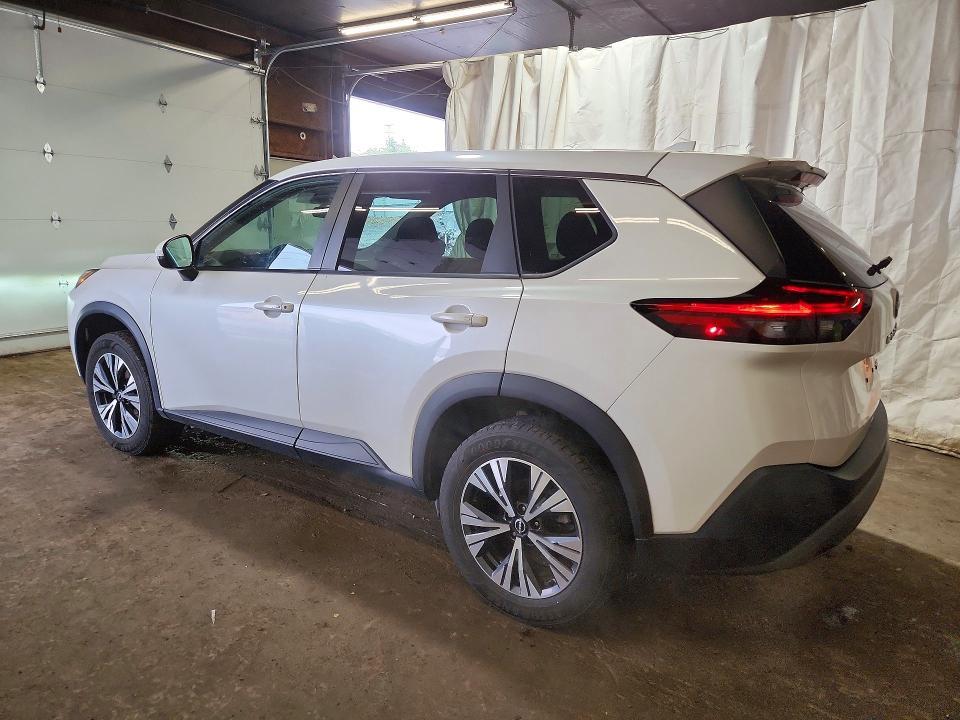 2022 NISSAN ROGUE SV — Фото 2 из 13