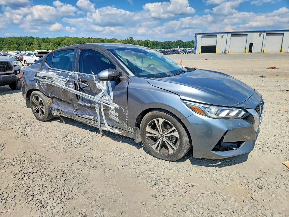 2022 NISSAN SENTRA SV — Фото 4 из 12