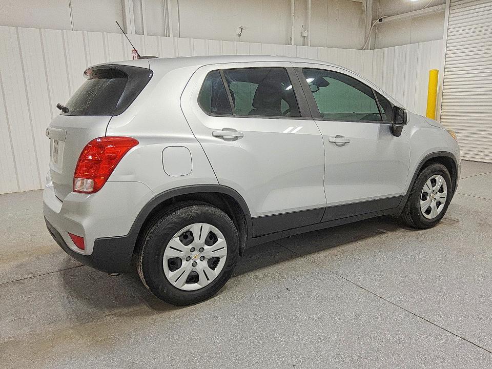 2017 CHEVROLET TRAX LS — Фото 3 из 14
