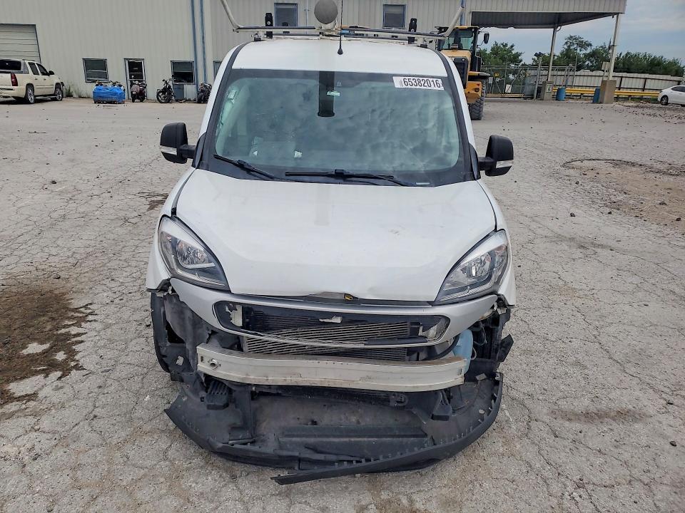 2022 RAM PROMASTER CITY TRADESMAN — Фото 5 из 12