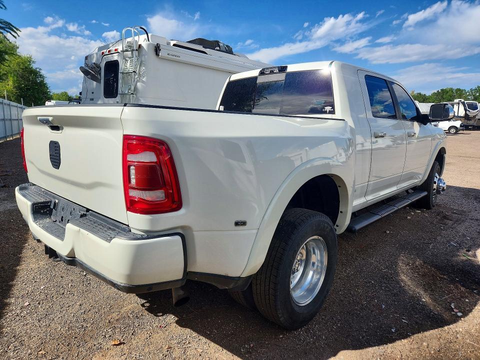 2022 RAM 3500 LARAMIE — Фото 3 из 12