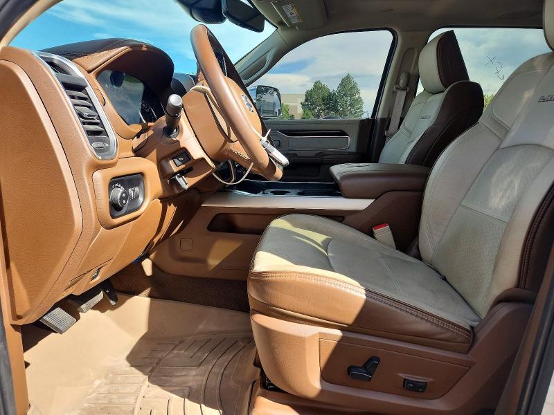 2022 RAM 3500 LARAMIE — Фото 7 из 12