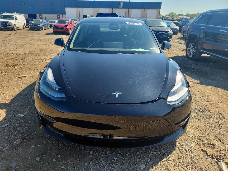2022 TESLA MODEL 3 — Фото 5 из 12