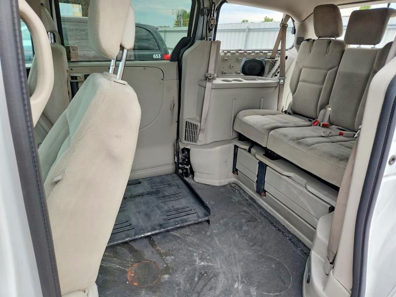 2017 DODGE GRAND CARAVAN SE — Фото 11 из 13