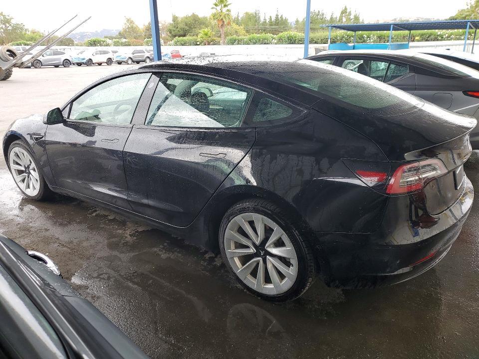 2022 TESLA MODEL 3 — Фото 2 из 12