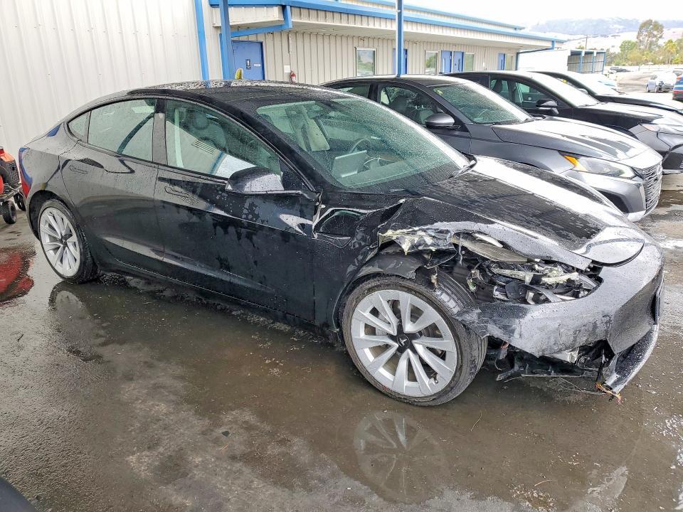 2022 TESLA MODEL 3 — Фото 4 из 12