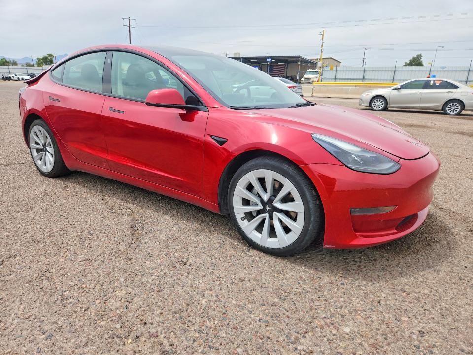 2022 TESLA MODEL 3 — Фото 4 из 12