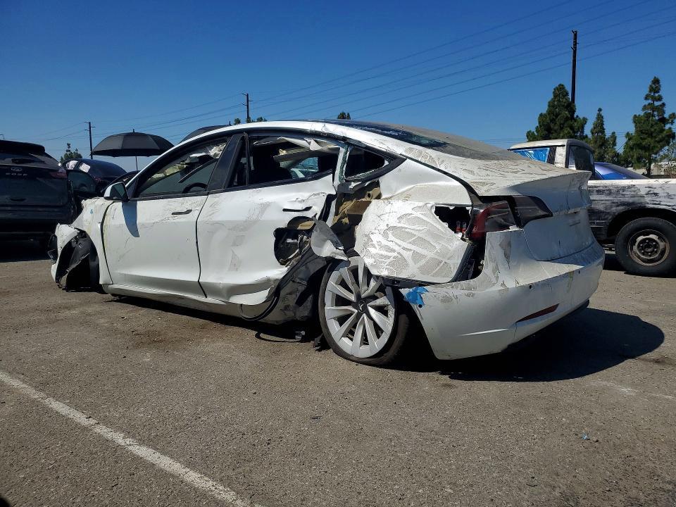 2022 TESLA MODEL 3 — Фото 2 из 12