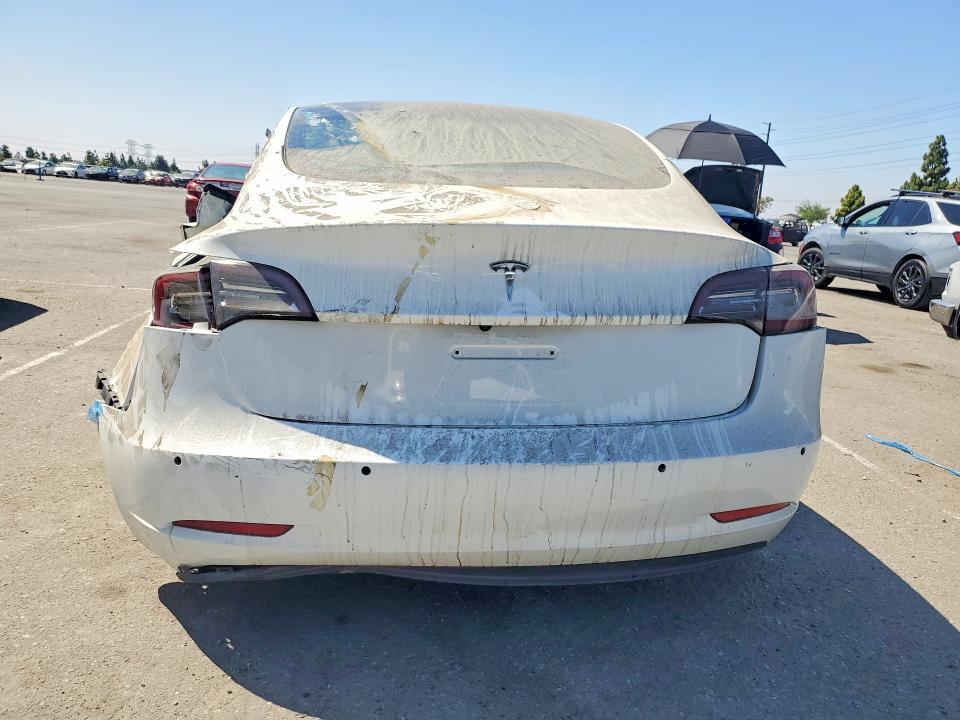 2022 TESLA MODEL 3 — Фото 6 из 12