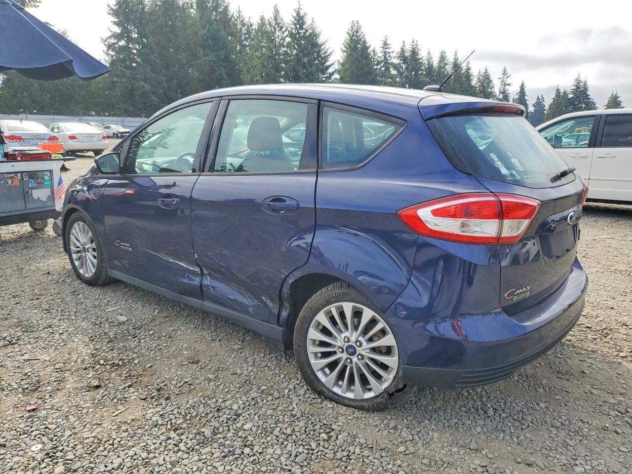 1FADP5EU5HL107969 2017 FORD C-MAX photo no. 2