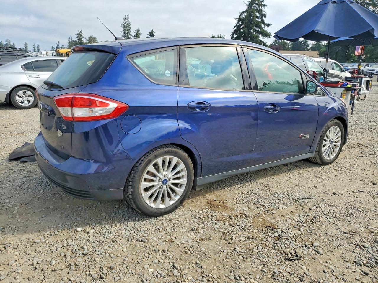 1FADP5EU5HL107969 2017 FORD C-MAX photo no. 3