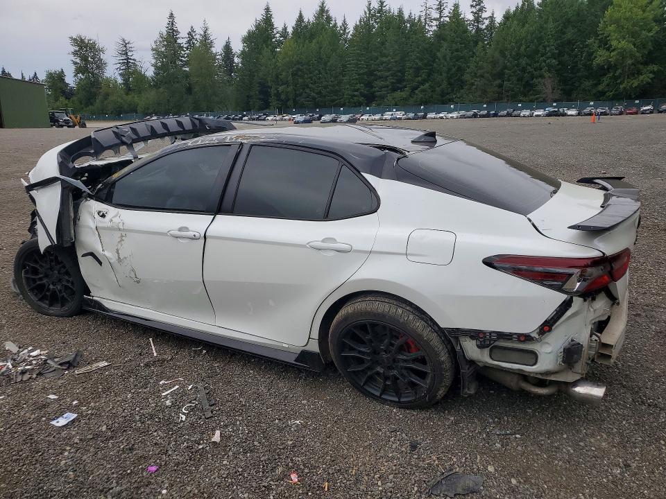 2022 TOYOTA CAMRY TRD — Фото 2 из 13
