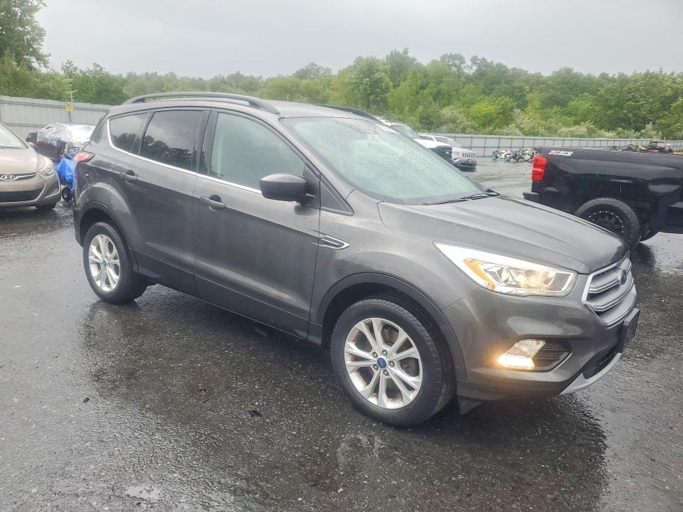 2017 FORD ESCAPE — Фото 4 из 13