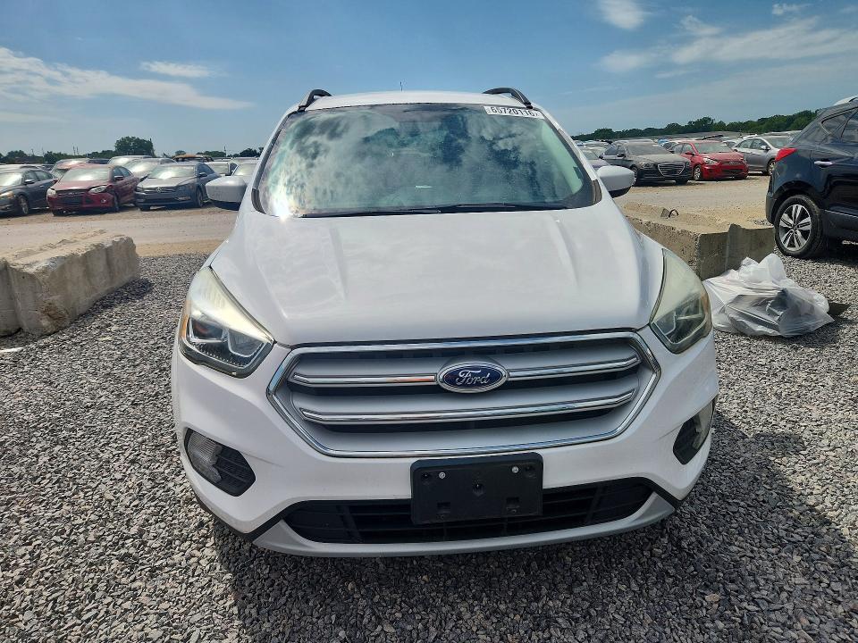 2017 FORD ESCAPE SE — Фото 5 из 11