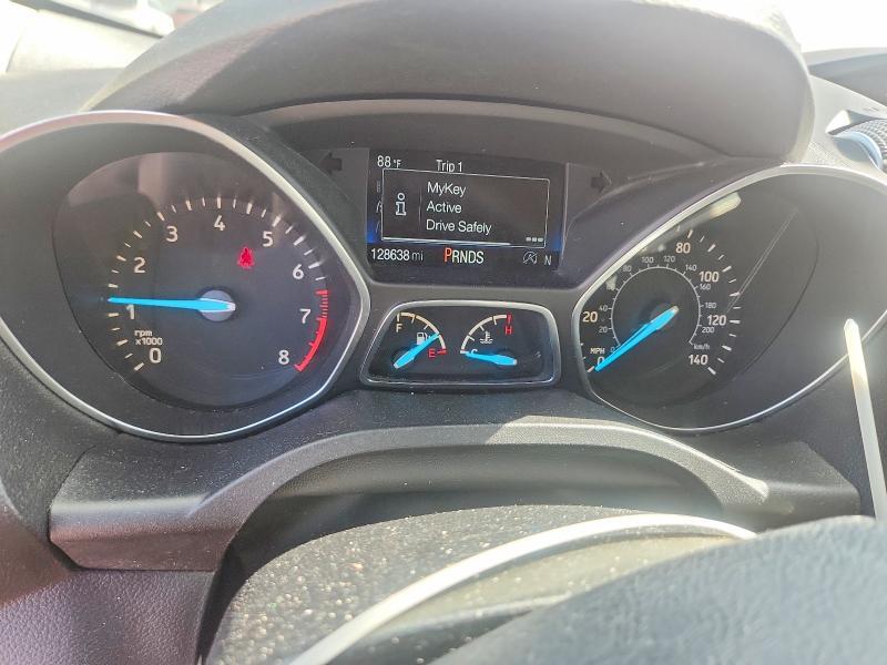 2017 FORD ESCAPE SE — Фото 9 из 14