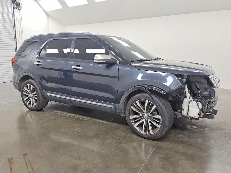 2017 FORD EXPLORER PLATINUM — Фото 4 из 13