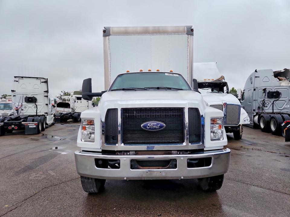 2017 FORD F650 BOX TRUCK — Фото 5 из 12