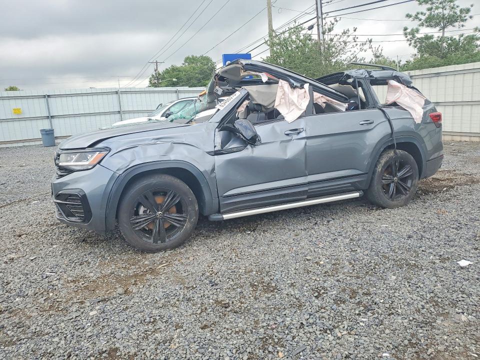 2022 VOLKSWAGEN ATLAS 1V2SR2CA7NC563159