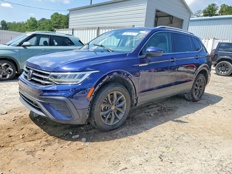 2022 VOLKSWAGEN TIGUAN 3VV3B7AX6NM018651