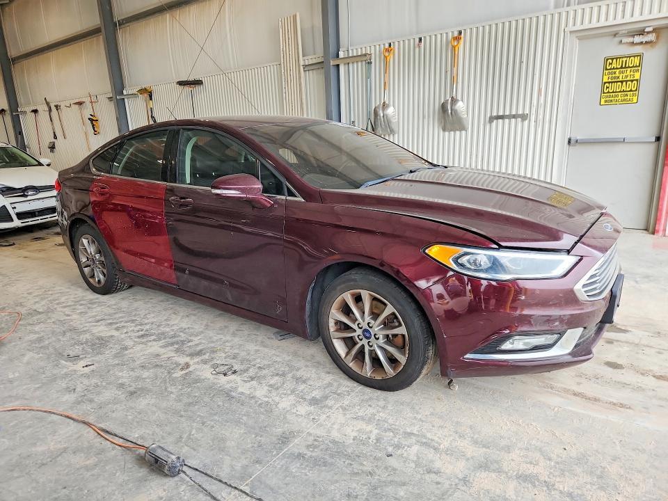 2017 FORD FUSION SE PHEV — Фото 4 из 12