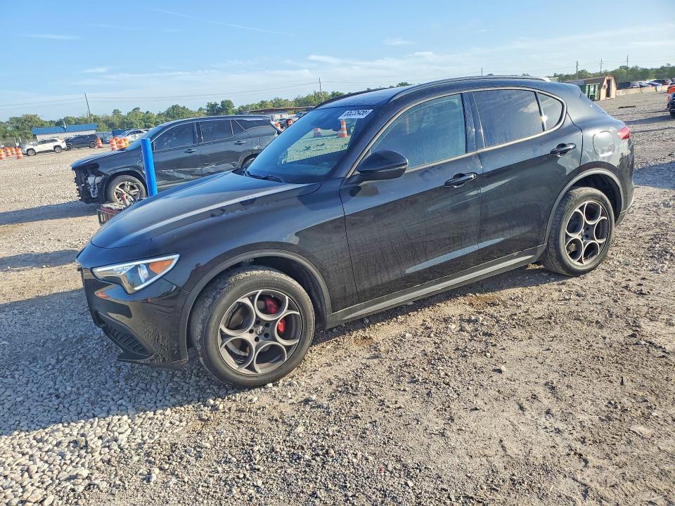 2023 ALFA ROMEO STELVIO ZASPAJAN7P7D55042