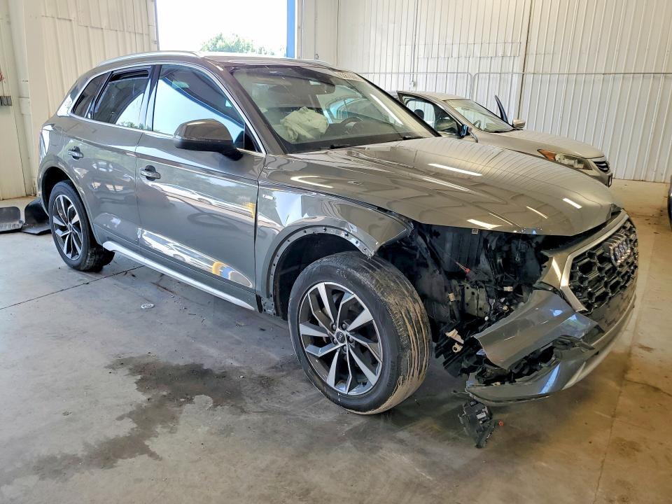 2023 AUDI Q5 PREMIUM PLUS 45 — Фото 4 из 13