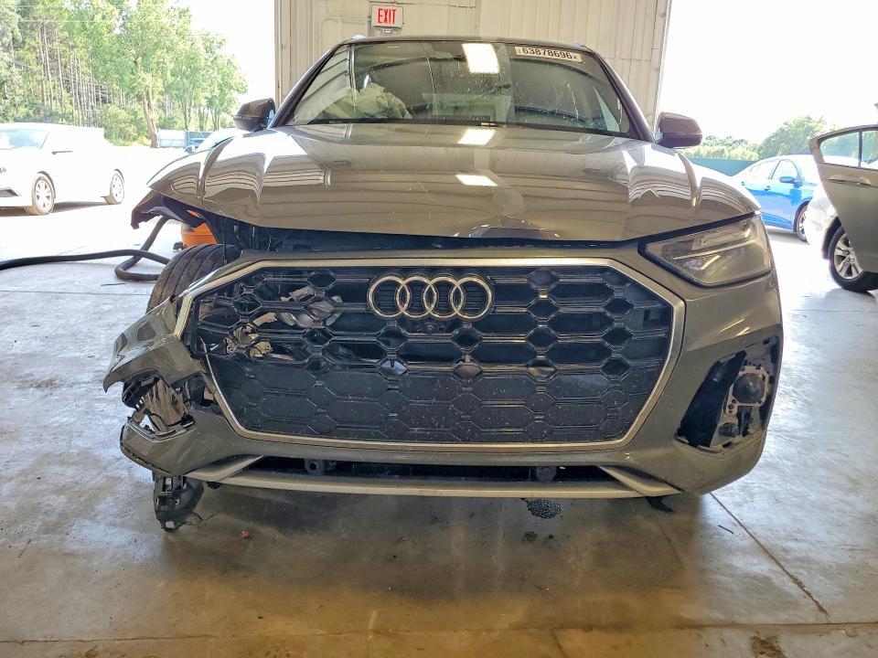 2023 AUDI Q5 PREMIUM PLUS 45 — Фото 5 из 13