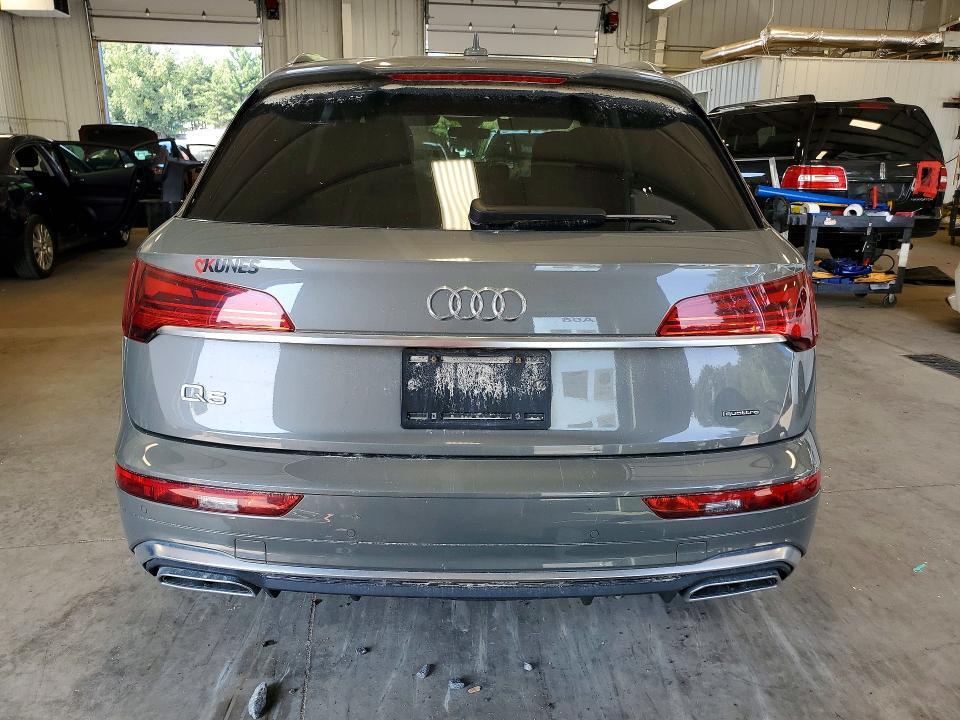 2023 AUDI Q5 PREMIUM PLUS 45 — Фото 6 из 13