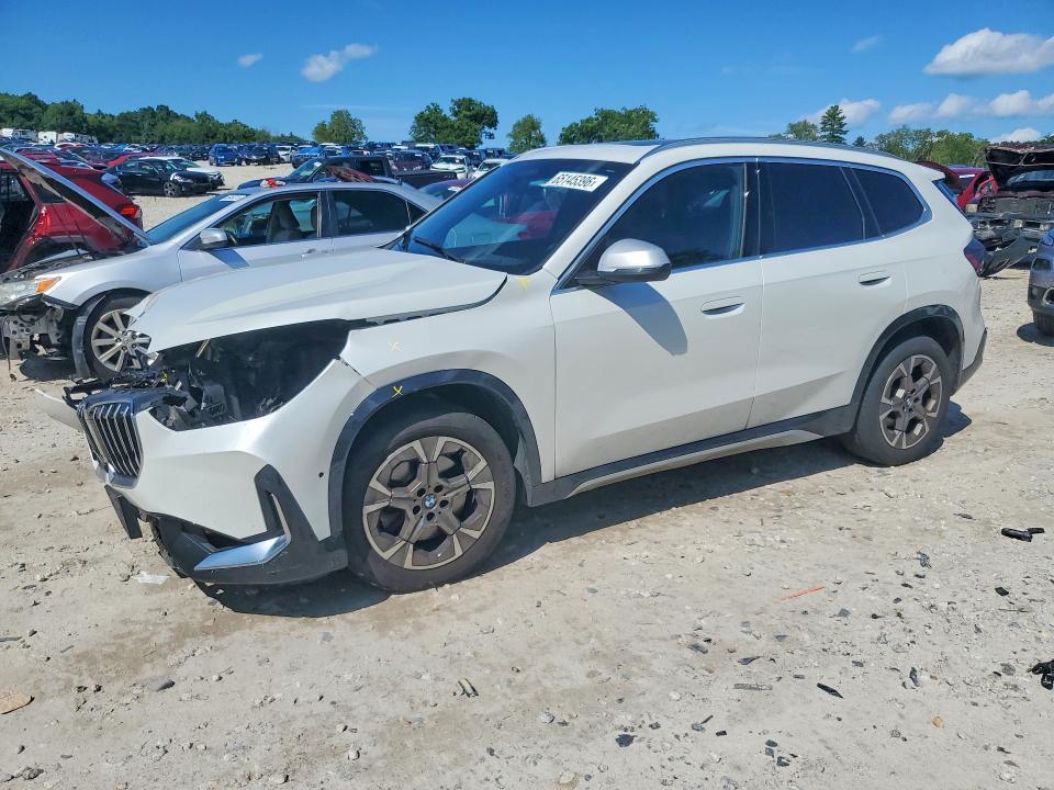 2023 BMW X1 WBX73EF08P5W98500