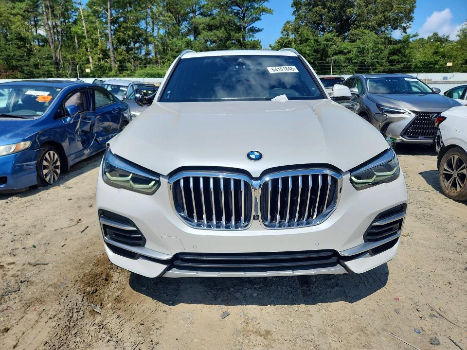 2023 BMW X5 XDRIVE40I — Фото 5 из 13